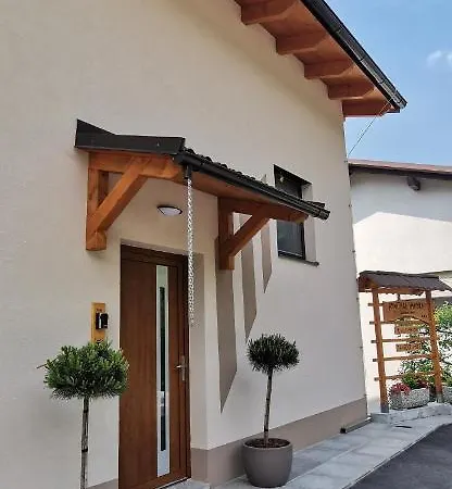 Apartmaji Tmaynka Apartamento *