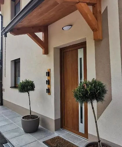 Apartmaji Tmaynka * Tolmin